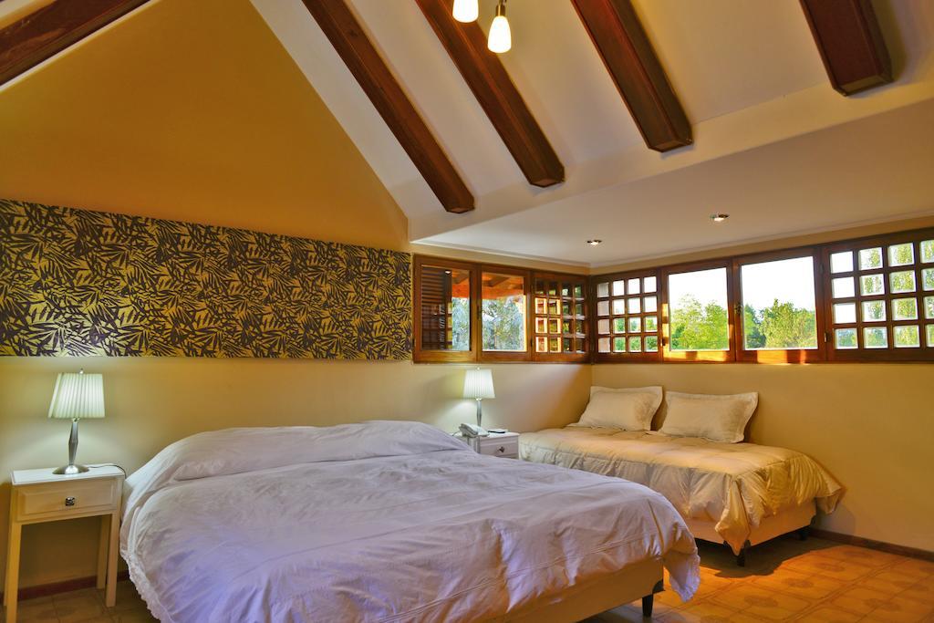 Villa Los Sauces Chacras de Coria Habitación foto
