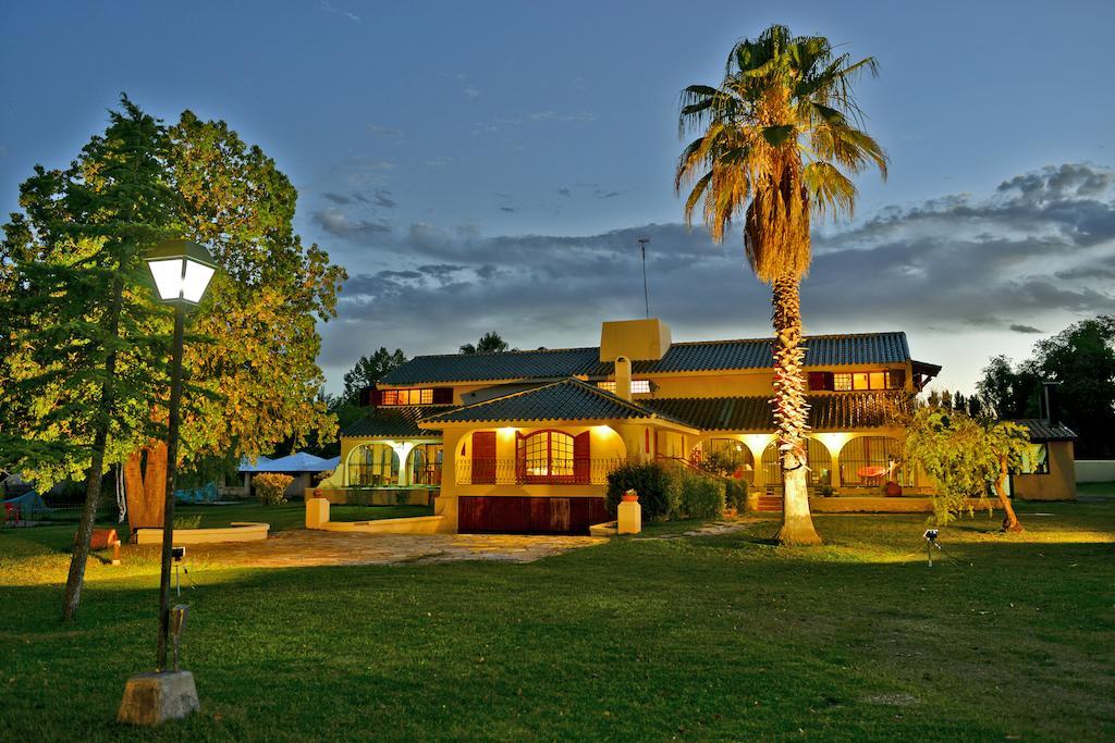 Villa Los Sauces Chacras de Coria Exterior foto